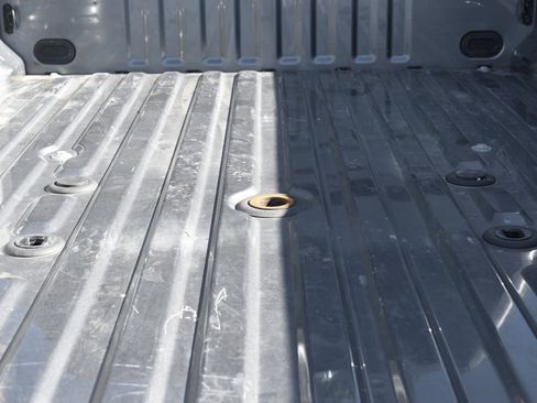 Used 2024 Ford F350 XLT image 9