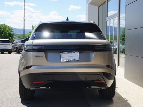New 2026 Land Rover Range Rover Velar Dynamic SE image 6