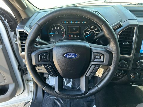 Used 2016 Ford F150 XLT w/ Equipment Group 302A Luxury image 14