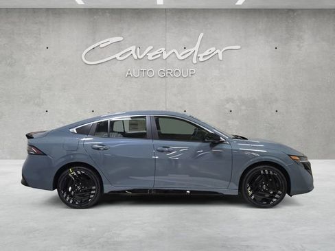 New 2026 Nissan Sentra SR FWD image 17