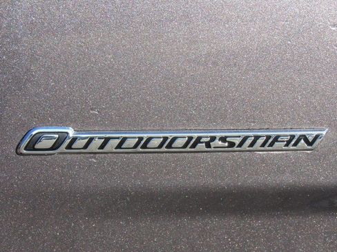 Used 2017 RAM 1500 Outdoorsman image 11