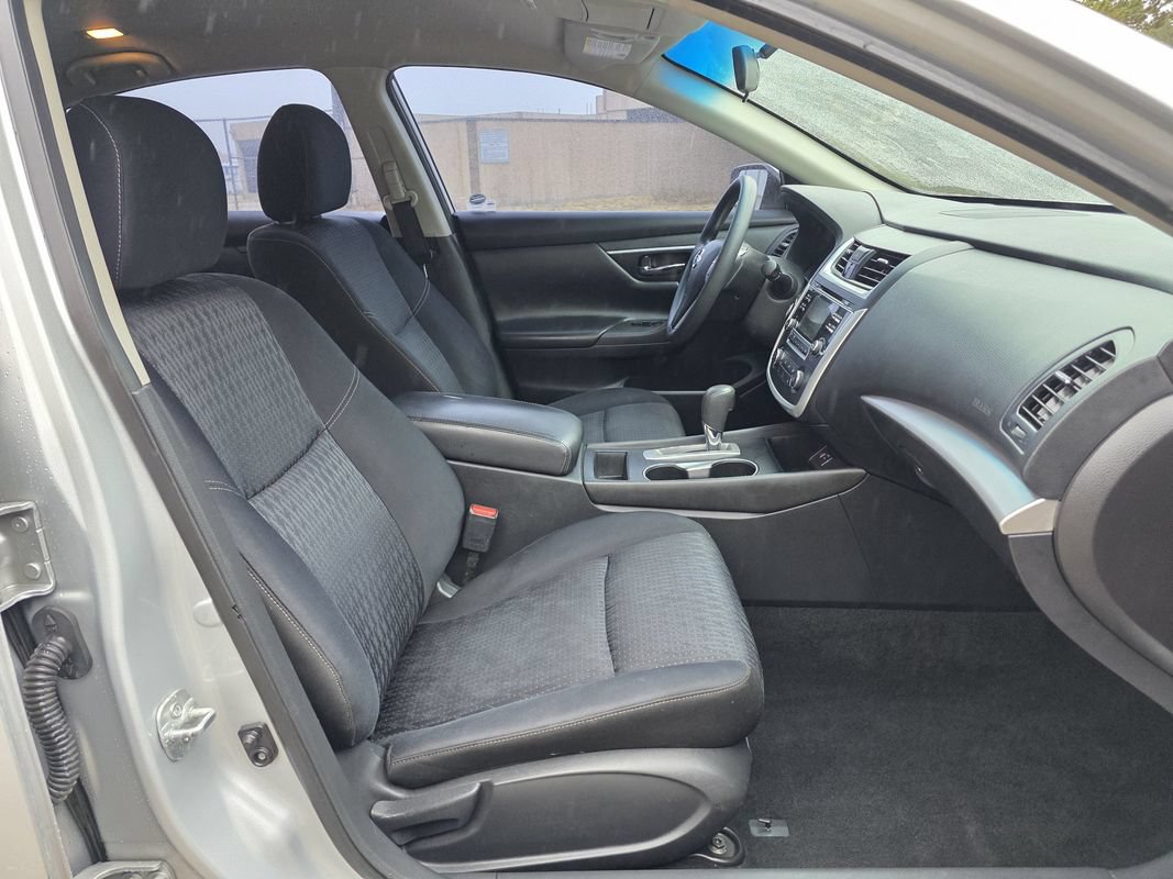 Used 2016 Nissan Altima 2.5 S w/ Power Driver Seat Package FWD image 22
