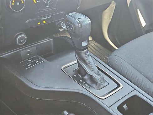 Used 2020 Ford Ranger XL w/ Equipment Group 101A Mid image 11