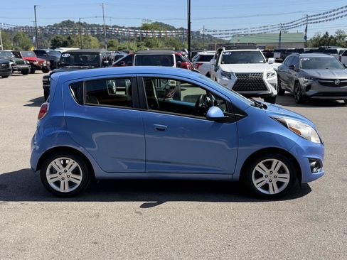 Used 2014 Chevrolet Spark LT FWD image 20