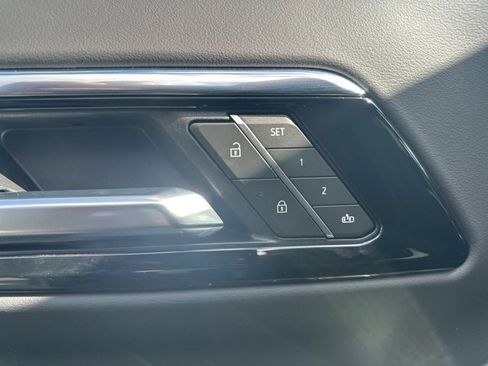 New 2025 Chevrolet Tahoe Premier image 8