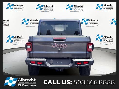 New 2026 Jeep Gladiator Rubicon w/ Safety Group AWD/4WD image 4