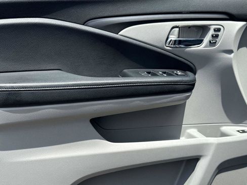 Certified 2021 Honda Pilot Special Edition image 20