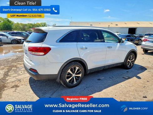 Used 2017 Kia Sorento EX w/ EX V6 Premium Package FWD image 4