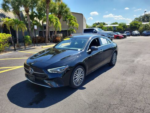 Used 2025 Mercedes-Benz CLA 250 image 9