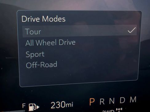 Used 2024 Buick Envision Preferred AWD/4WD image 21