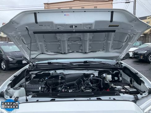 Used 2022 Toyota Tacoma SR image 14