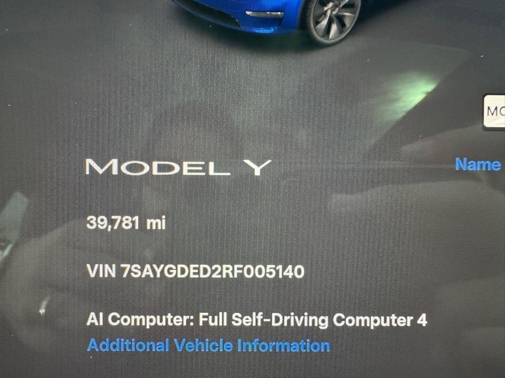 Used 2024 Tesla Model Y 2WD image 19