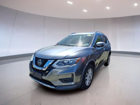 Used 2018 Nissan Rogue SV AWD/4WD image 2