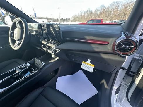 New 2026 Chevrolet Equinox RS w/ Convenience Package III image 31