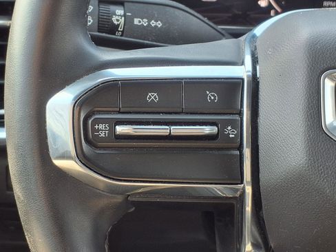 Used 2024 GMC Canyon Elevation w/ Convenience Package RWD image 16