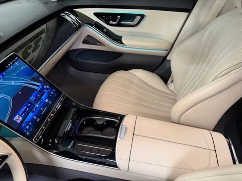 Used 2023 Mercedes-Benz S 500 4MATIC image 39