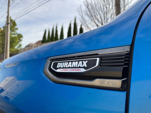 Used 2023 GMC Sierra 1500 AT4 w/ Technology Package AWD/4WD image 36