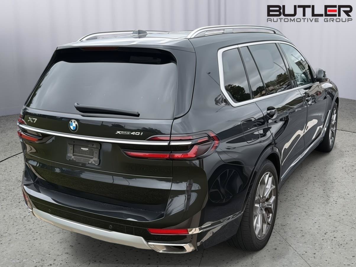 Used 2024 BMW X7 xDrive40i AWD/4WD image 8