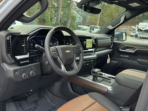 New 2026 Chevrolet Silverado 1500 High Country w/ High Country Premium Package image 15