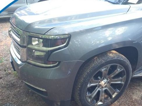 Used 2018 Chevrolet Suburban Premier AWD/4WD image 1