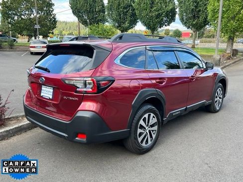 Used 2024 Subaru Outback Premium AWD/4WD image 7