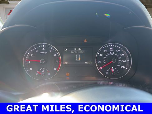 Used 2024 Kia Forte LXS image 27