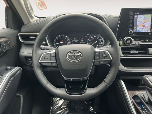 Used 2020 Toyota Highlander Limited AWD/4WD image 14