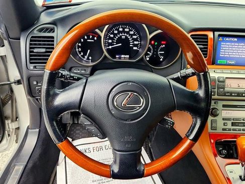 Used 2007 Lexus SC 430 Convertible RWD image 14