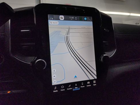 Used 2023 RAM 3500 Laramie w/ Night Edition image 11