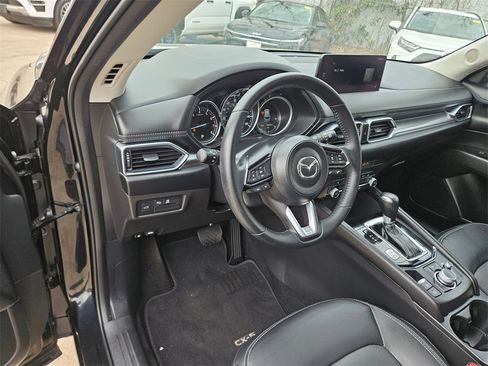Used 2025 MAZDA CX-5 AWD 2.5 S w/ Preferred Package image 13