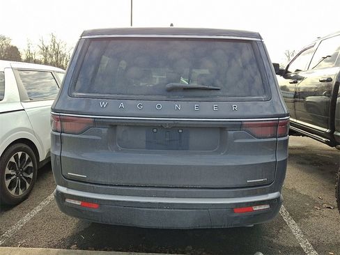 Used 2022 Jeep Wagoneer Series I w/ Convenience Group I image 3