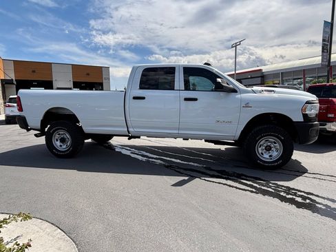 Used 2021 RAM 2500 Tradesman AWD/4WD image 3
