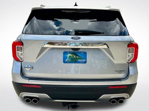 Used 2022 Ford Explorer King Ranch image 6