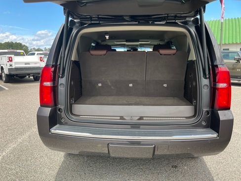 Used 2018 Chevrolet Tahoe Premier AWD/4WD image 23