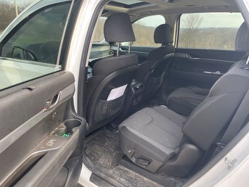 Used 2020 Hyundai Palisade SEL w/ Convenience Package AWD/4WD image 12