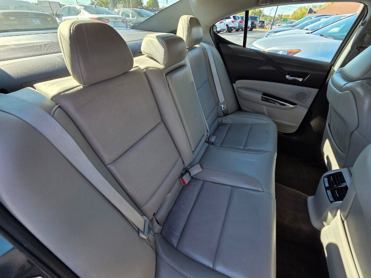 Used 2015 Acura TLX w/ Advance Package FWD image 14