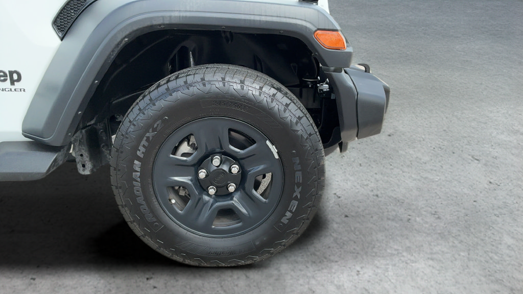 Used 2025 Jeep Wrangler Sport AWD/4WD image 20