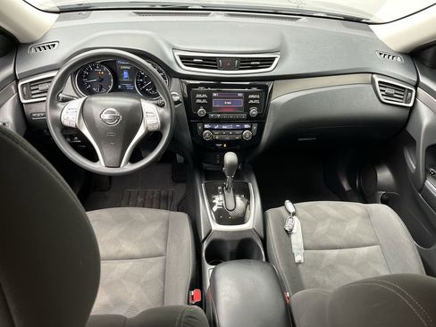 Used 2016 Nissan Rogue SV AWD/4WD image 4