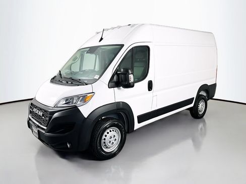 New 2026 RAM ProMaster 1500 w/ Convenience Group FWD image 3