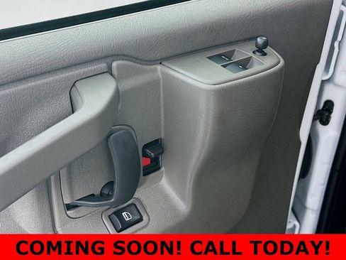 Used 2024 Chevrolet Express 2500 w/ Driver Convenience Package image 24