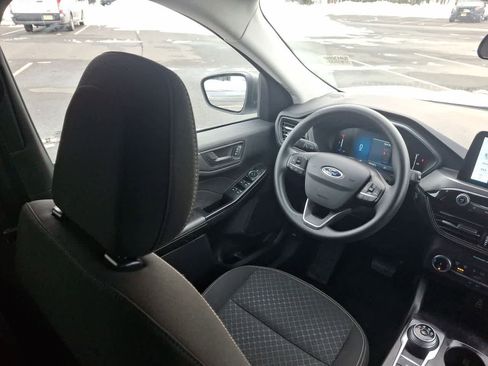 Certified 2025 Ford Escape Active image 15