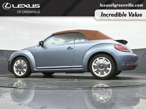 Used 2019 Volkswagen Beetle 2.0T Final Edition SEL FWD image 15