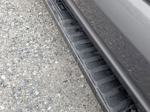 Used 2023 Ford F150 XLT w/ Equipment Group 302A High image 8