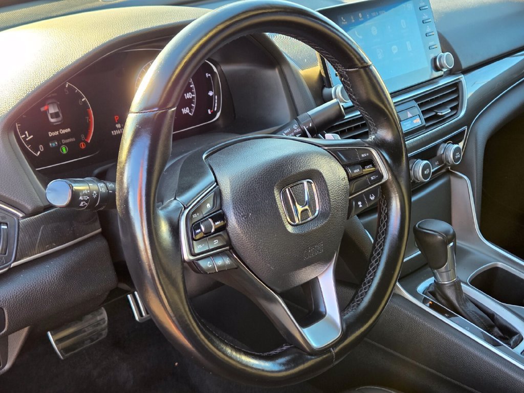 Used 2018 Honda Accord Sport image 24