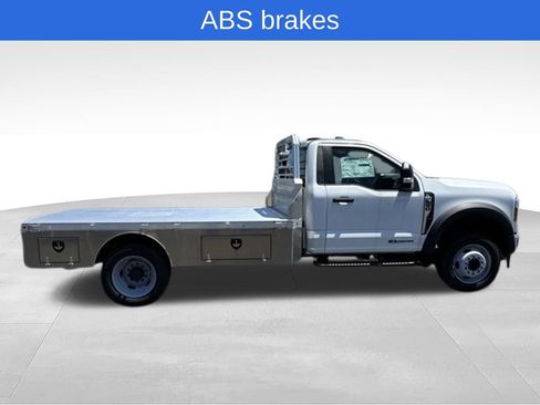 New 2024 Ford F550 2WD Regular Cab Super Duty image 3