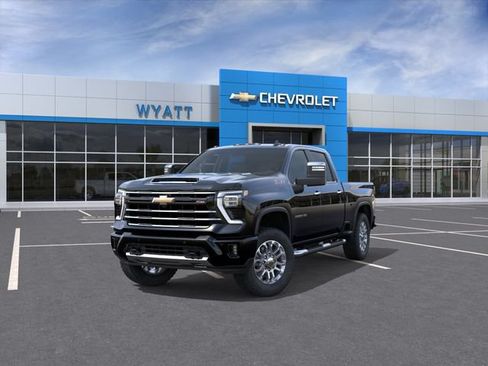 New 2026 Chevrolet Silverado 2500 LT w/ Z71 Chrome Sport Edition AWD/4WD image 9