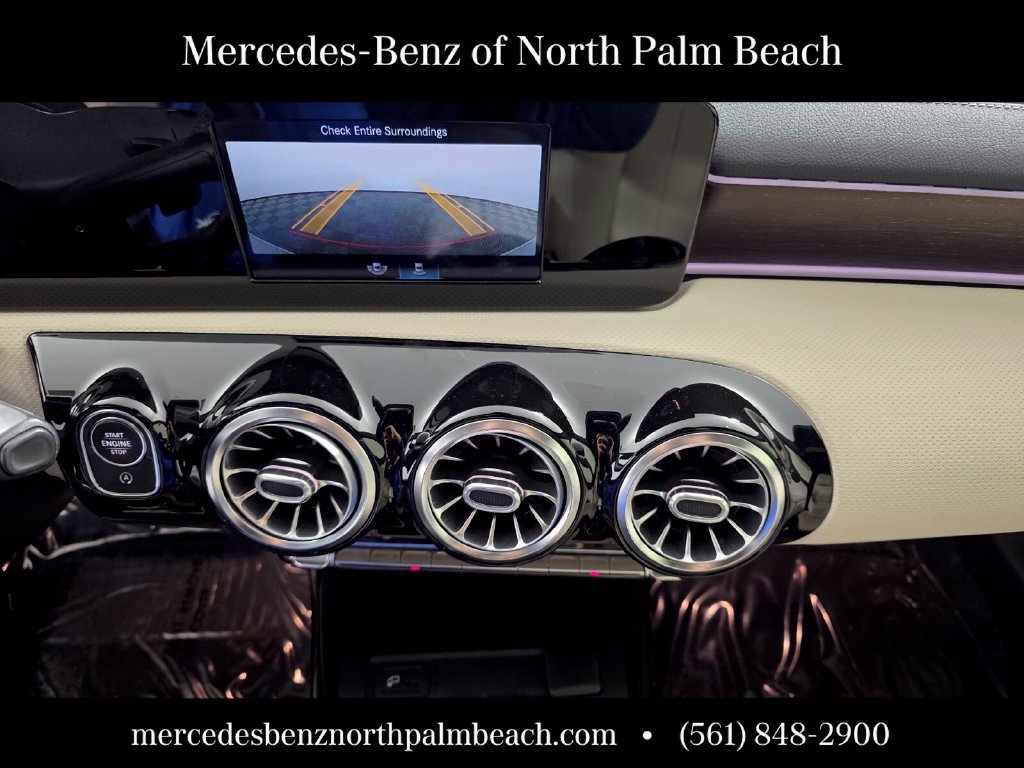 Used 2021 Mercedes-Benz CLA 250 image 19
