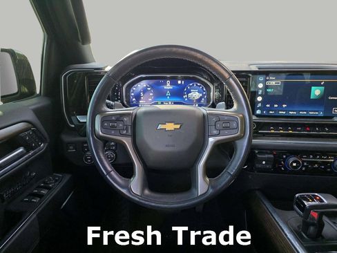 Used 2022 Chevrolet Silverado 1500 High Country w/ Z71 Off-Road Package image 12
