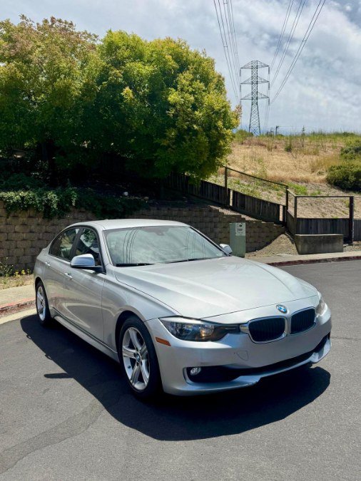 Used 2013 BMW 328i Sedan RWD image 1