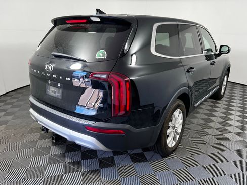 Used 2020 Kia Telluride LX FWD image 5